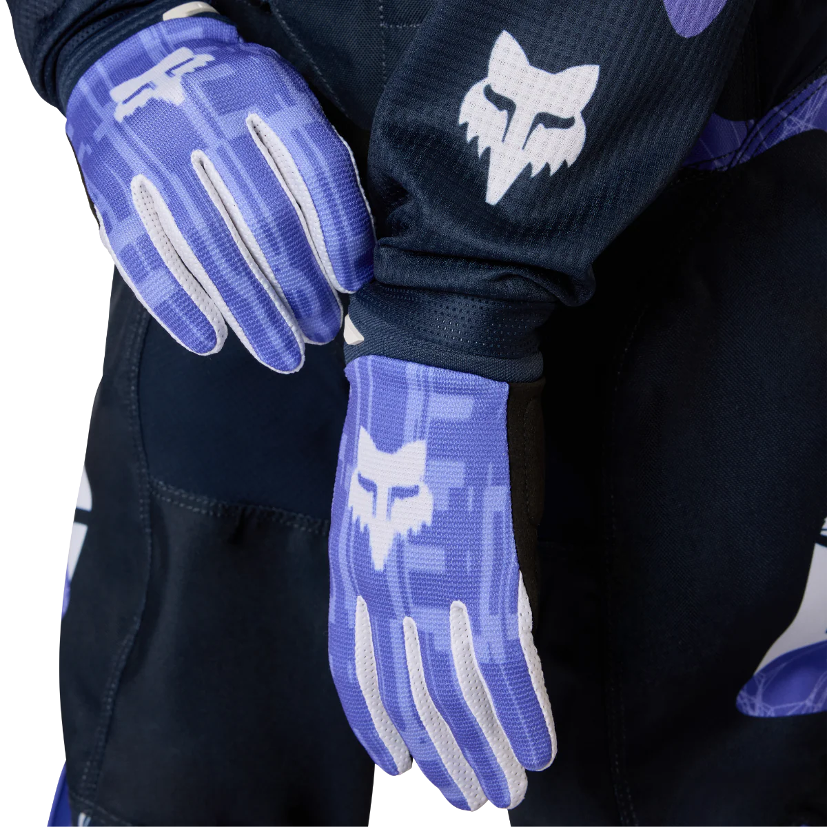 Thumb 4